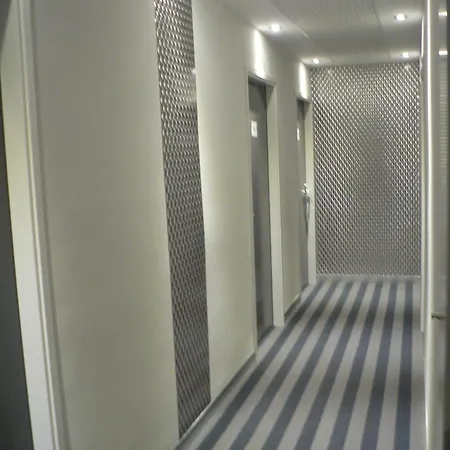 Marbella 比亚里茨