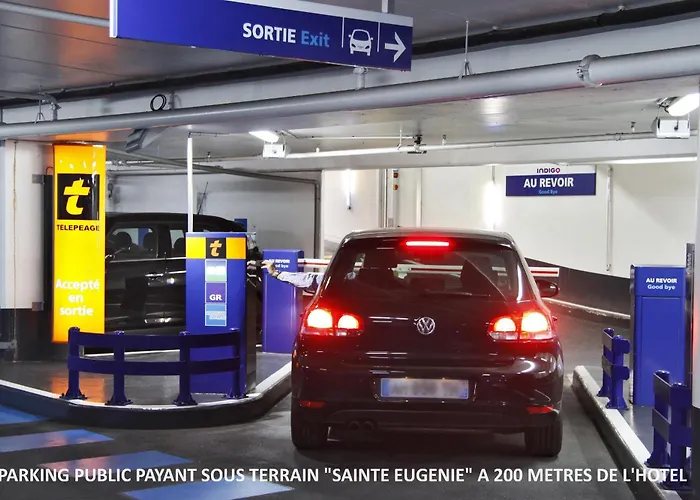 ホテル Marbella 3*