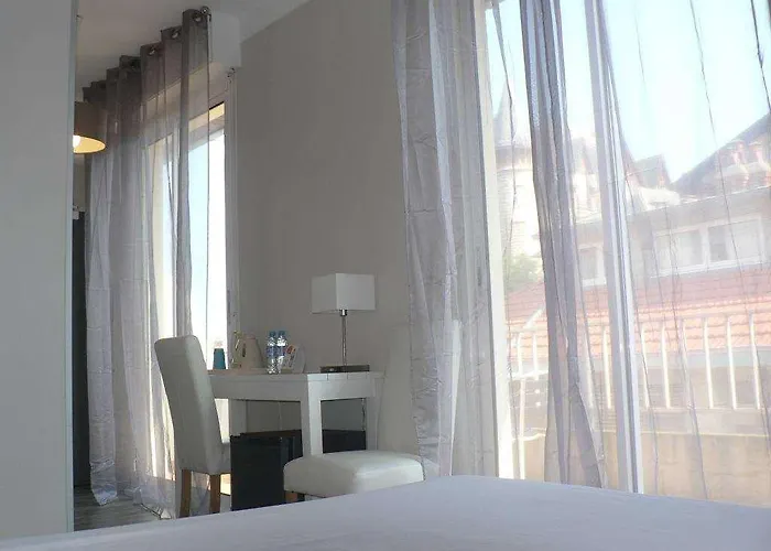 Marbella ホテル 3*