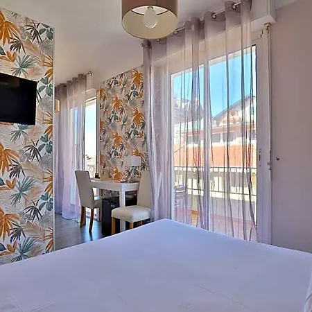 Marbella Биарриц