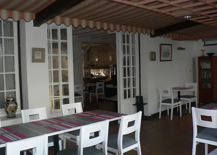 Marbella Szálloda Biarritz